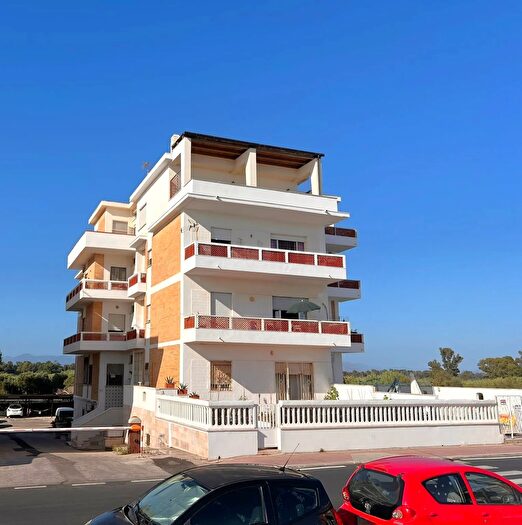 Appartamento trilocale in vendita in Strada Lungomare, Latina