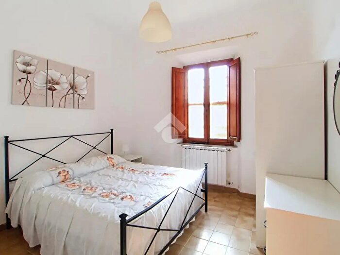 Appartamento trilocale in vendita in Via Nicola Zucchelli, Pisa