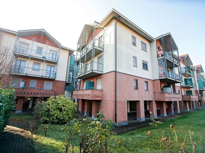 Appartamento con 5 locali in vendita in Corso Platone, Volpiano