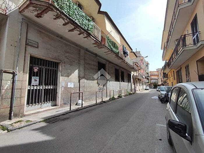 Appartamento trilocale in vendita in Via Fratelli Kennedy, Melito Di Napoli