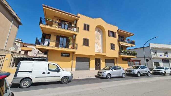 Appartamento quadrilocale in vendita in Via Alessandro Manzoni, Castelvetrano