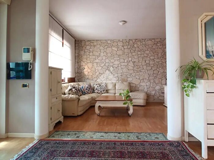 Casa quadrilocale in vendita in Via Costa, Arzignano