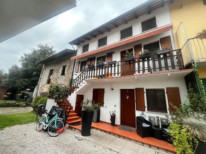Casa con 5 locali in vendita in Via Generale l Cadorna, San Daniele Del Friuli