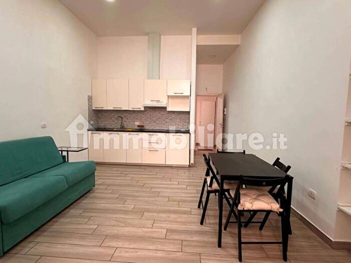 Appartamento monolocale in affitto in Via Nilo, Centro Storico, Napoli