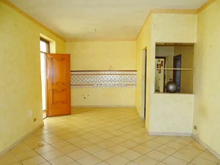 Appartamento trilocale in vendita in Via Calatafimi, Villabate
