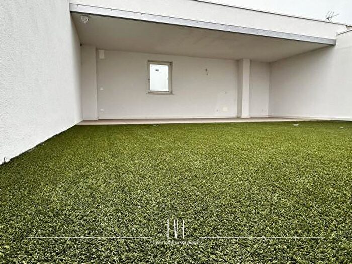 Appartamento trilocale in vendita in Via Domenico Modugno, Jesolo