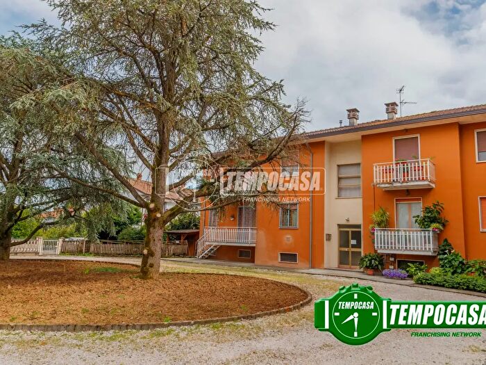 Appartamento trilocale in vendita in Via Caduti sul Lavoro, San Giorgio Piacentino