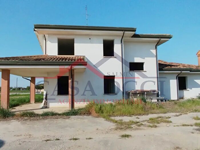 Casa quadrilocale in vendita in Via Mameli Albignasego, Albignasego