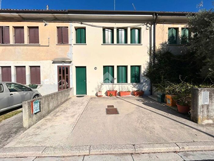 Casa trilocale in affitto in Via G Bianchi, Centro, Codroipo