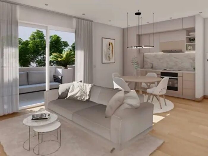 Appartamento con 5 locali in vendita in Via Benedetto Croce, Lecce