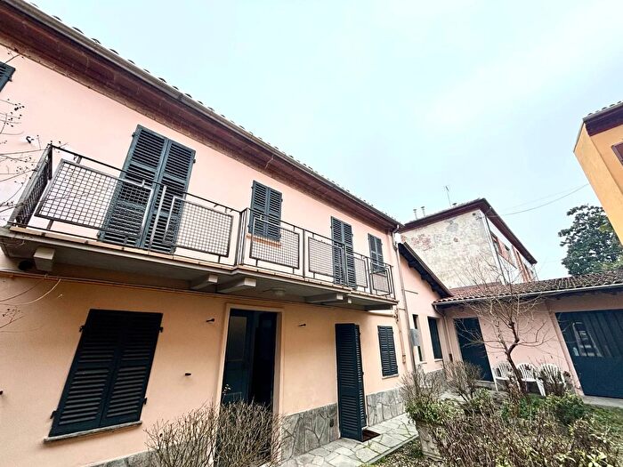 Casa quadrilocale in vendita in Corso Acqui, Alessandria