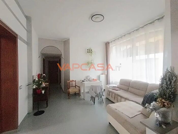 Casa con 5 locali in vendita in Via Zerra, Mornico Al Serio