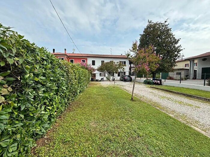 Appartamento trilocale in vendita in Via Fermi, San Giorgio Delle Pertiche