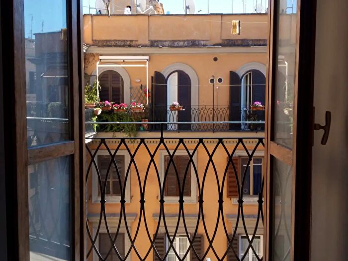 Appartamento monolocale in affitto in Via Principe Amedeo, Roma