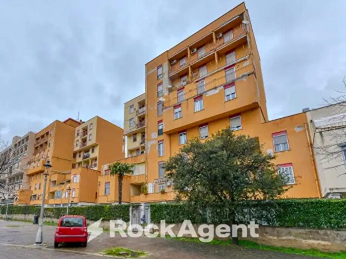 Appartamento con 5 locali in vendita in Via Napoli Achille, Salerno