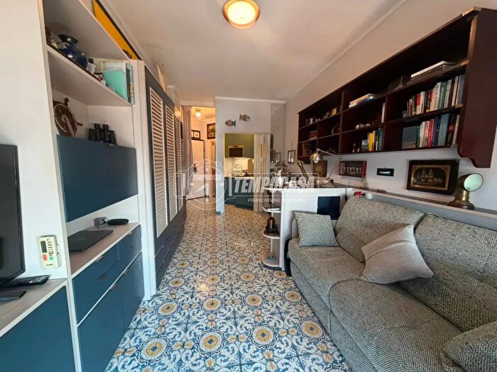 Appartamento monolocale in vendita in Via dei Devoto, Lavagna