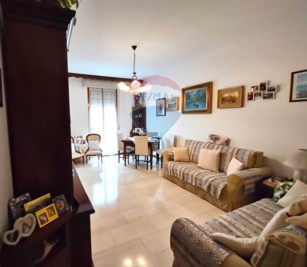 Appartamento quadrilocale in vendita in Via Albino Cei, Sannazzaro De Burgondi