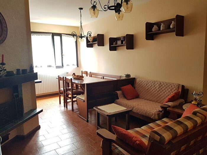 Appartamento trilocale in affitto in Via Pizzo Scalino, Centro, Caspoggio