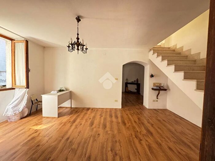 Appartamento quadrilocale in vendita in Corso delle Trinità, Sassari