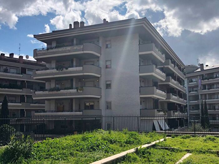 Casa trilocale in affitto in Via Teresa De Gubernatis Mannucci, Monte Mario Trionfale, Roma
