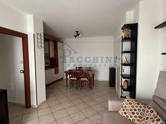 Appartamento trilocale in affitto in Via Piantalbis, Navacchio Nord Zambra, Cascina