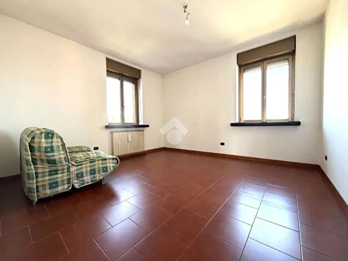 Appartamento trilocale in vendita in Via XXV Aprile, Castelverde