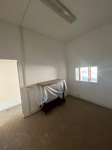 Casa con 5 locali in vendita in Terricciola