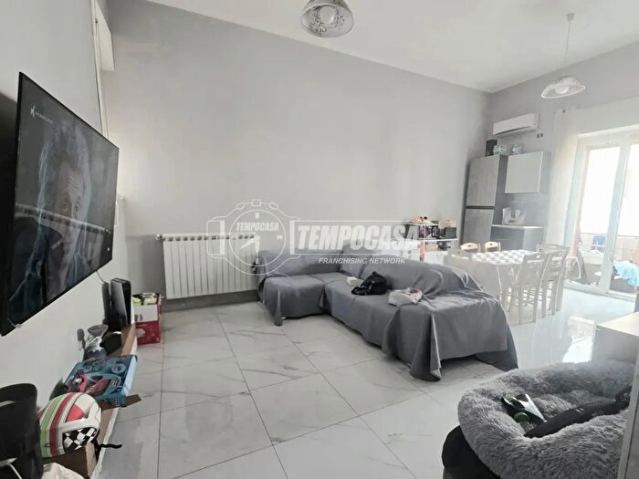 Appartamento trilocale in vendita in Via Colombo, Tufino