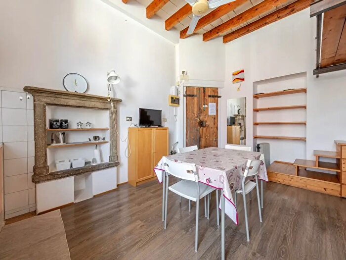 Appartamento monolocale in vendita in Via dell'Assunta, Milano