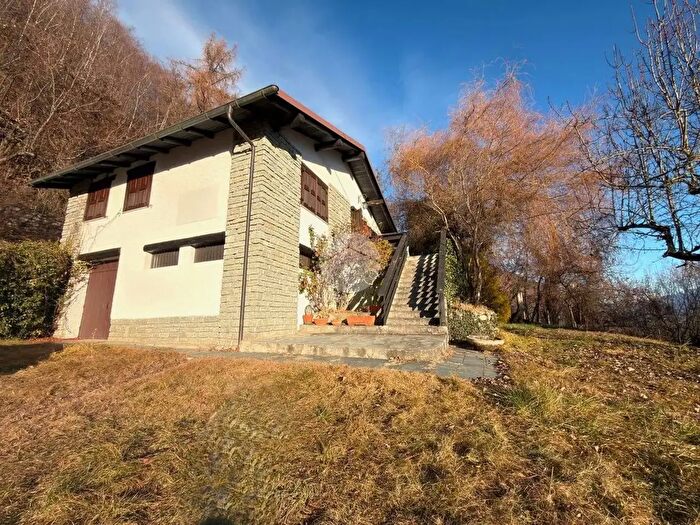 Casa trilocale in vendita in Località Foppe, Montagna In Valtellina