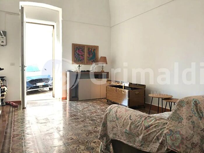 Casa trilocale in vendita in Piazza Indipendenza, Sannicola