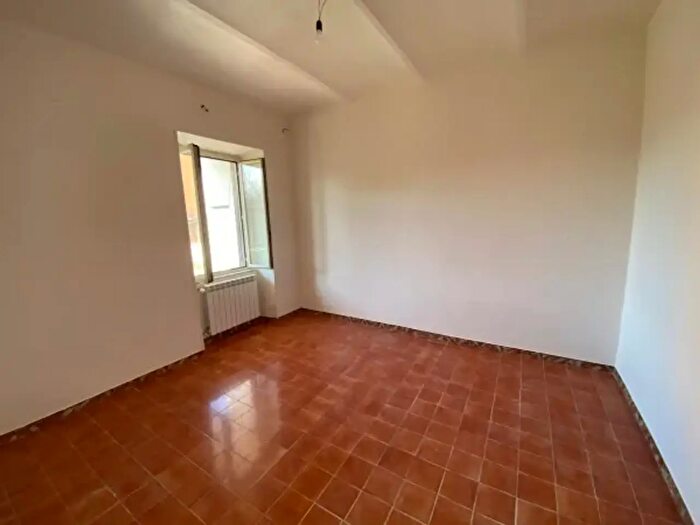 Appartamento bilocale in vendita in Via Rosolina, Tivoli