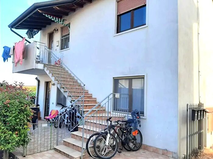 Appartamento bilocale in vendita in Valeggio Sul Mincio