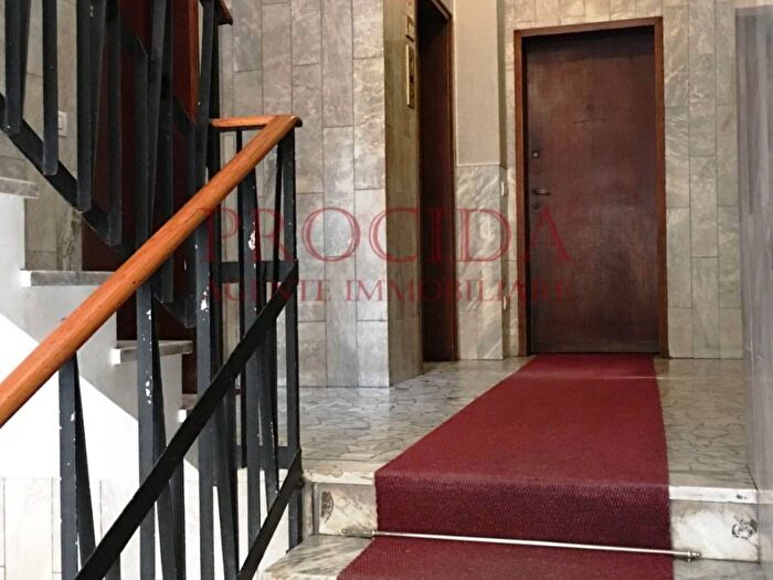 Appartamento bilocale in affitto in Via Salasco, Bocconi, Milano