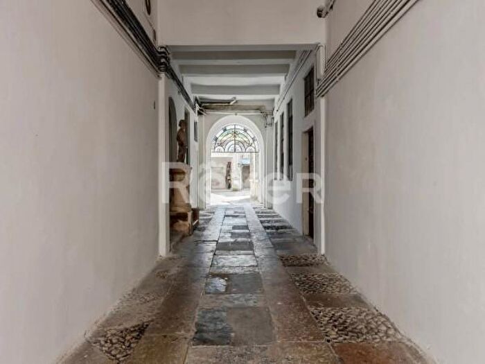 Appartamento quadrilocale in vendita in Contrà Paolo Lioy, Vicenza