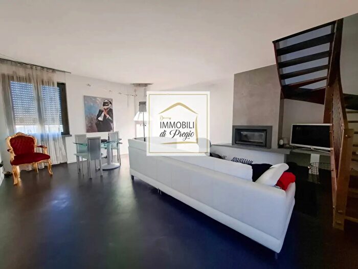 Appartamento in vendita in Via Giuseppe Varesi, Parma