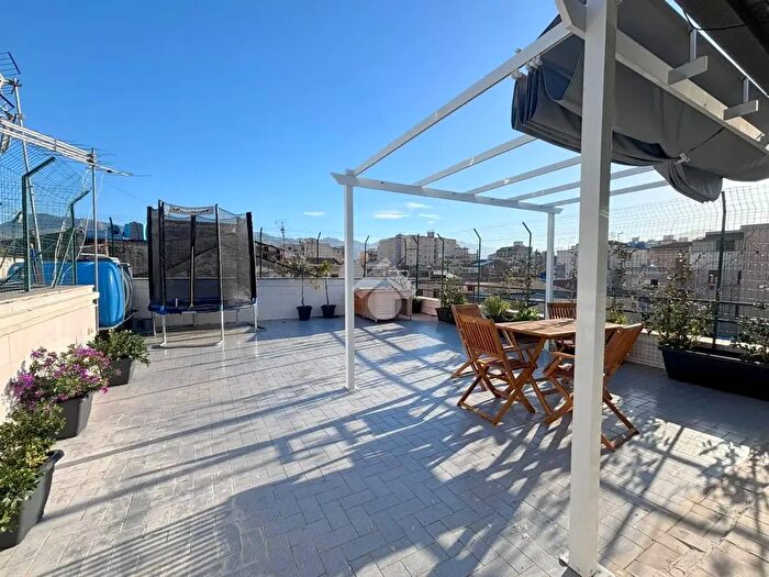 Appartamento trilocale in vendita in Via Luigi Vasi, Palermo