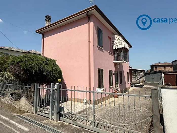 Casa trilocale in vendita in Via Gioachino Rossini, Ceregnano