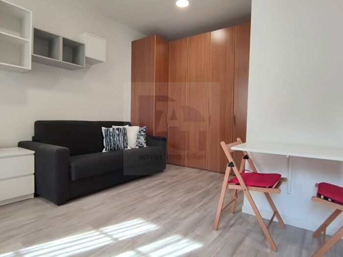 Appartamento monolocale in affitto in Via Altaguardia, Porta Romana Medaglie d'Oro, Milano