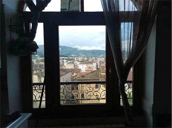 Appartamento quadrilocale in vendita in Arezzo