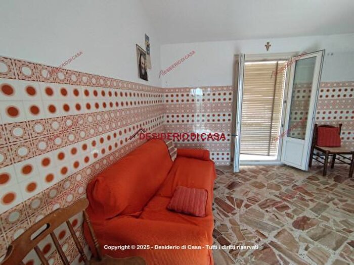 Casa trilocale in vendita in Via Cicerone, Gangi