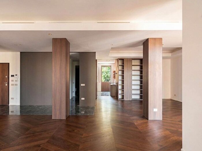 Appartamento con 5 locali in affitto in Via Giacomo Puccini, Cadorna Castello, Milano