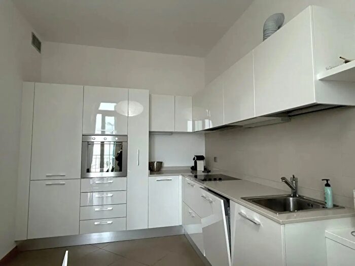 Appartamento quadrilocale in vendita in Largo Scarlatti, Savona