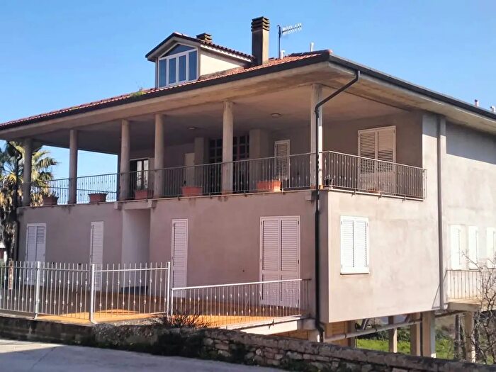 Appartamento con 5 locali in vendita in Via SantAntonio, Grottammare