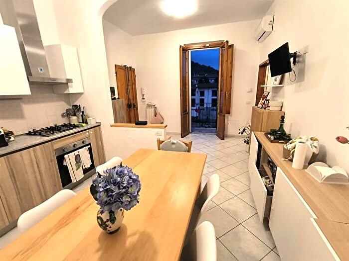 Appartamento trilocale in vendita in Piero Palagi, Pontassieve