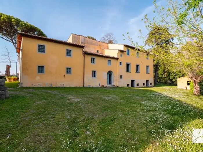 Casa con 6 locali in vendita in Via Aprile, Crespina Lorenzana