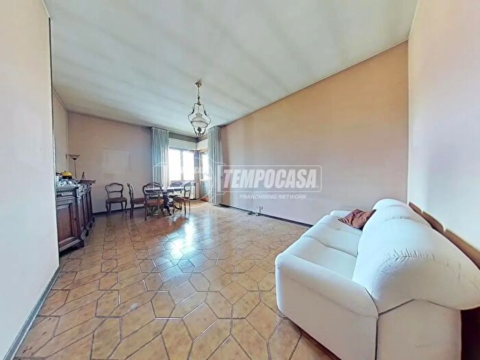 Appartamento trilocale in vendita in Viale Francesco Crispi, Vicenza
