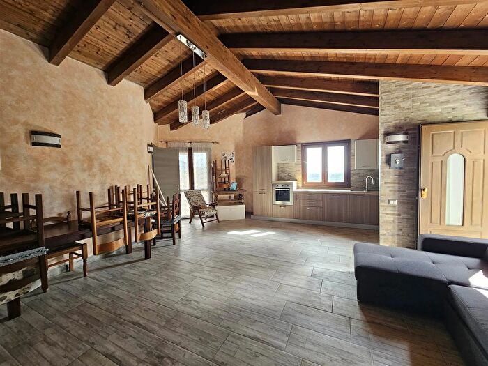 Casa trilocale in vendita in Iglesias, Iglesias