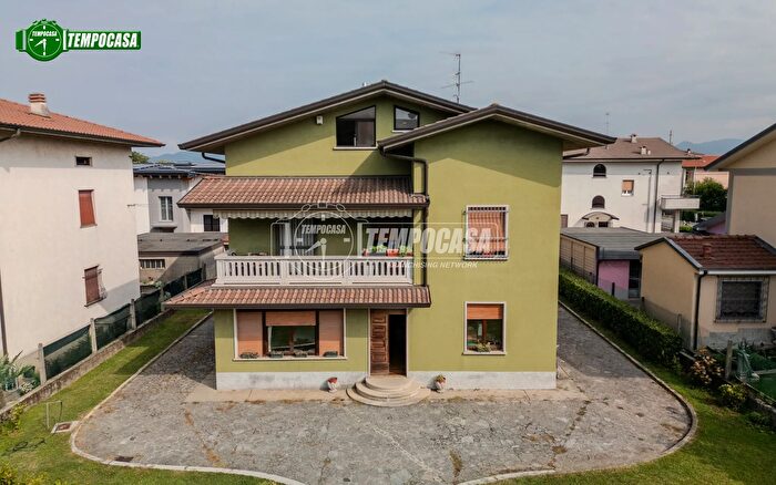 Appartamento trilocale in vendita in Dalmine