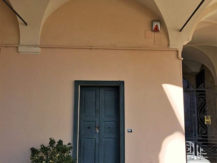 Appartamento quadrilocale in affitto in Via del Castello, Centro Storico, Piacenza